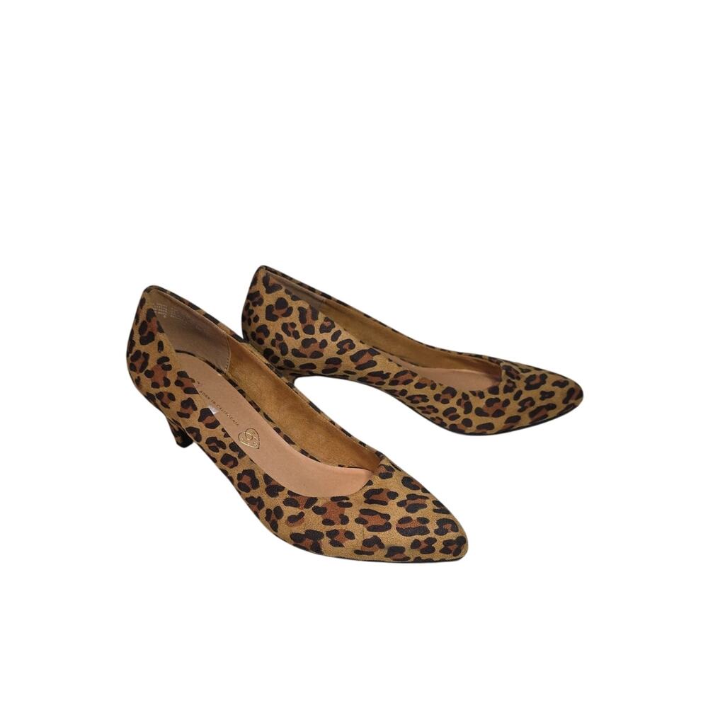 BC Born In California Leopard Print Kitten Heel Pumps Womens Size 8